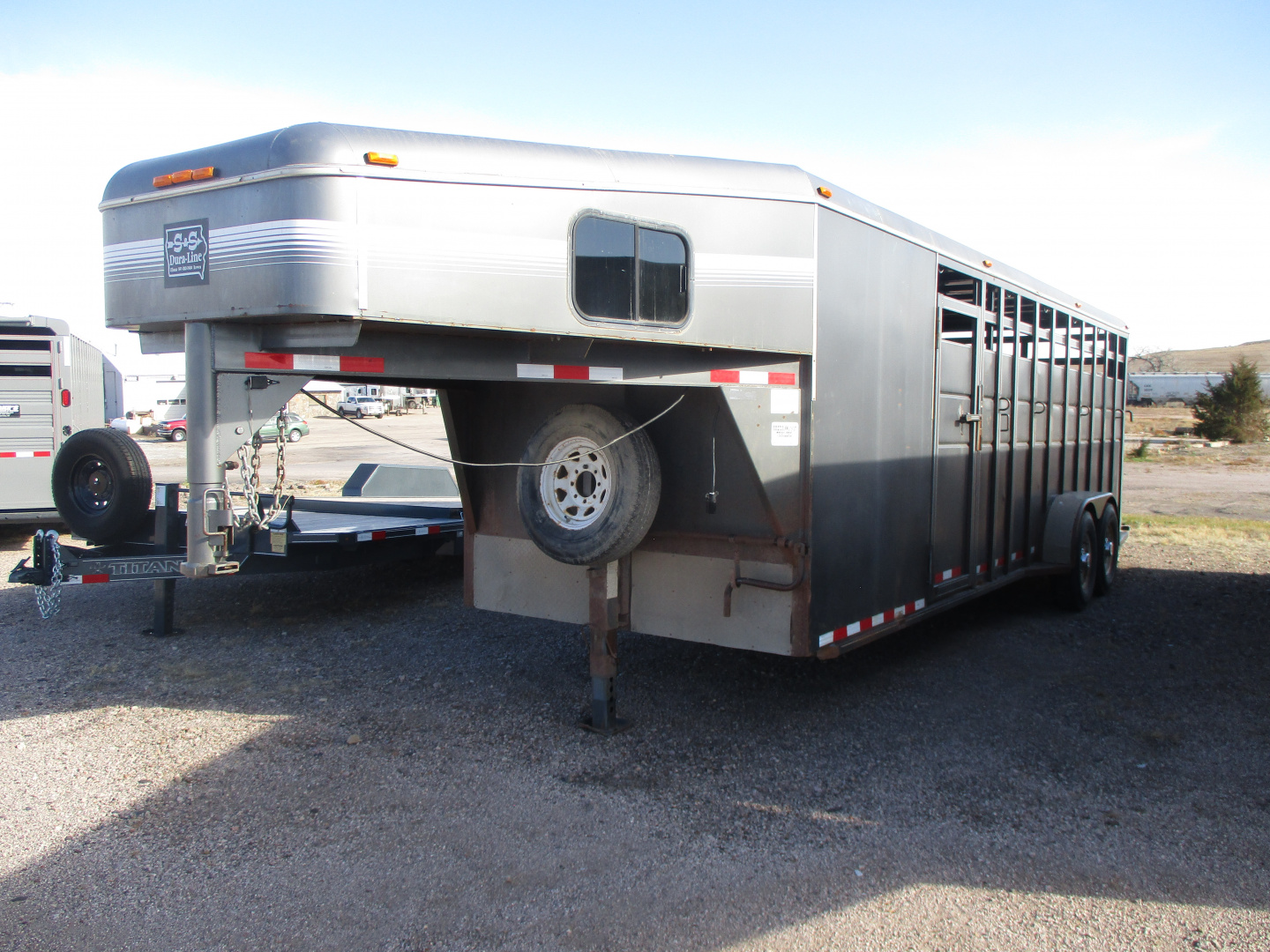 Used 2015 S&S Manufacturing Combo Stock / Stock Combo Trailer