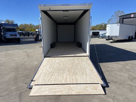 New 2026 United Car Hauler UXT 28'