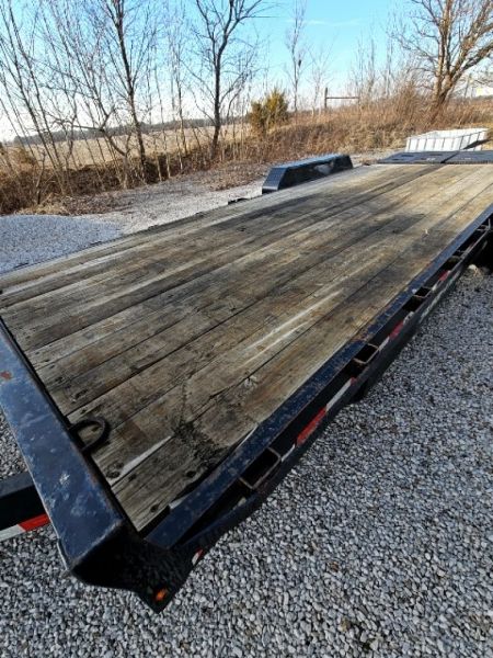 Used 2021 Sure-Trac 82 x 20 (17+3) 16K Universal Ramp Equipment Trailer