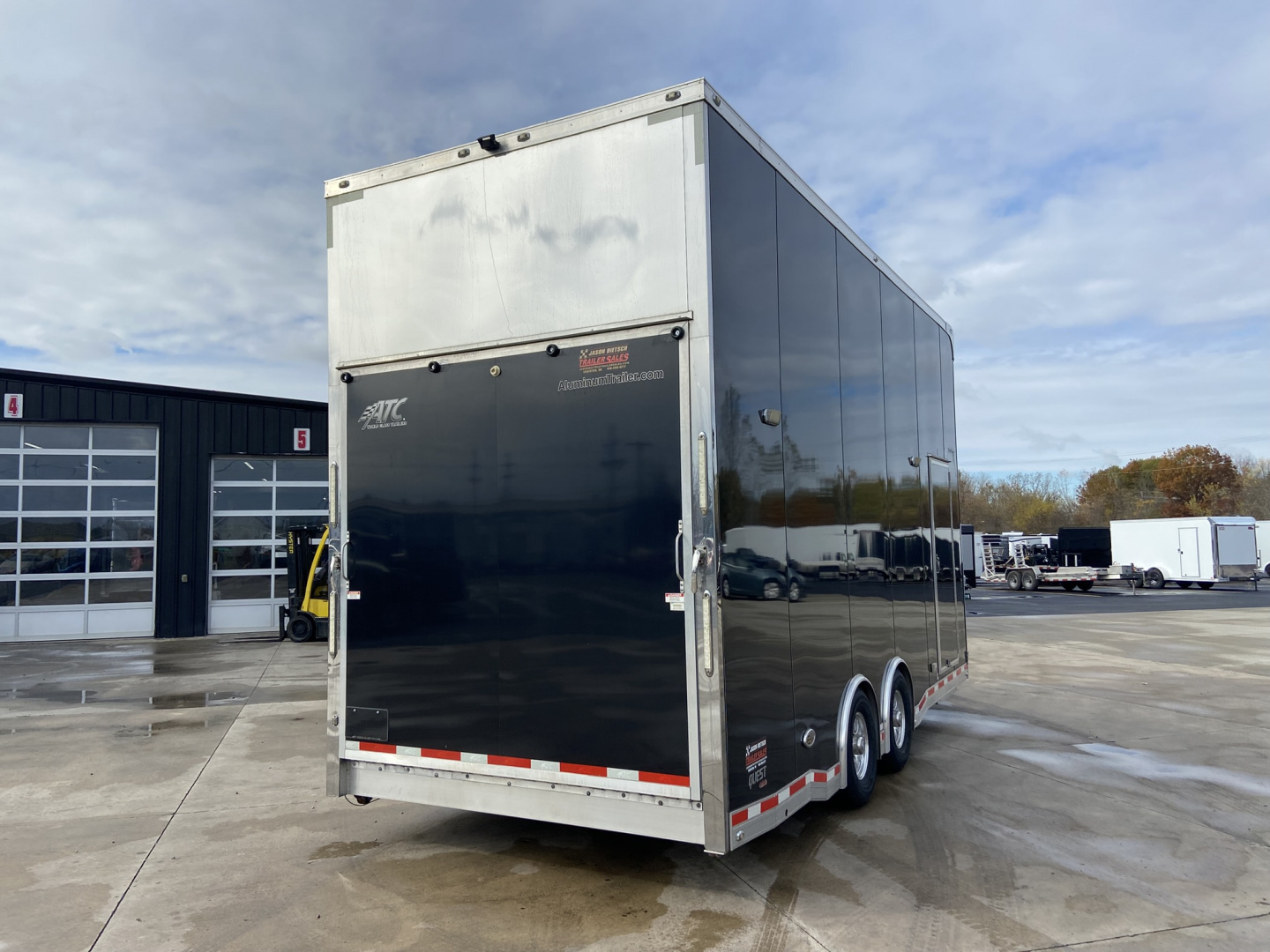 Used 2019 ATC QSTAB8522+0-2T7 Stacker