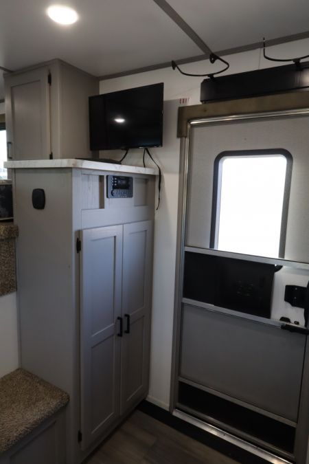 Used 2022 Bison 4 Horse LQ Slide-out Horse Trailer