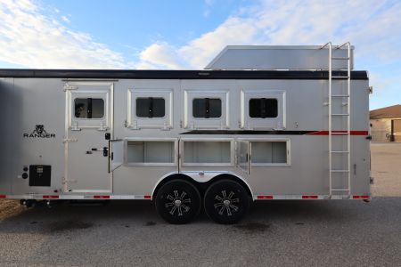 Used 2022 Bison 4 Horse LQ Slide-out Horse Trailer