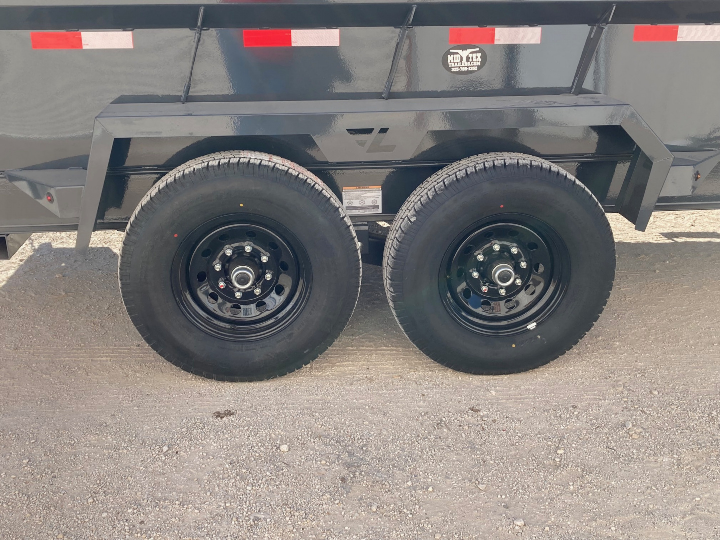 New 2026 Lamar Trailers BD 83" X 14' DL - 14K LOW-PRO DUMP