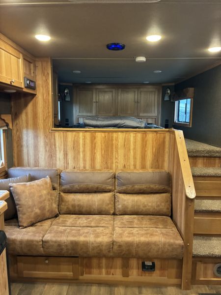 Used 2020 SMC 2H 9' LQ Horse Trailer