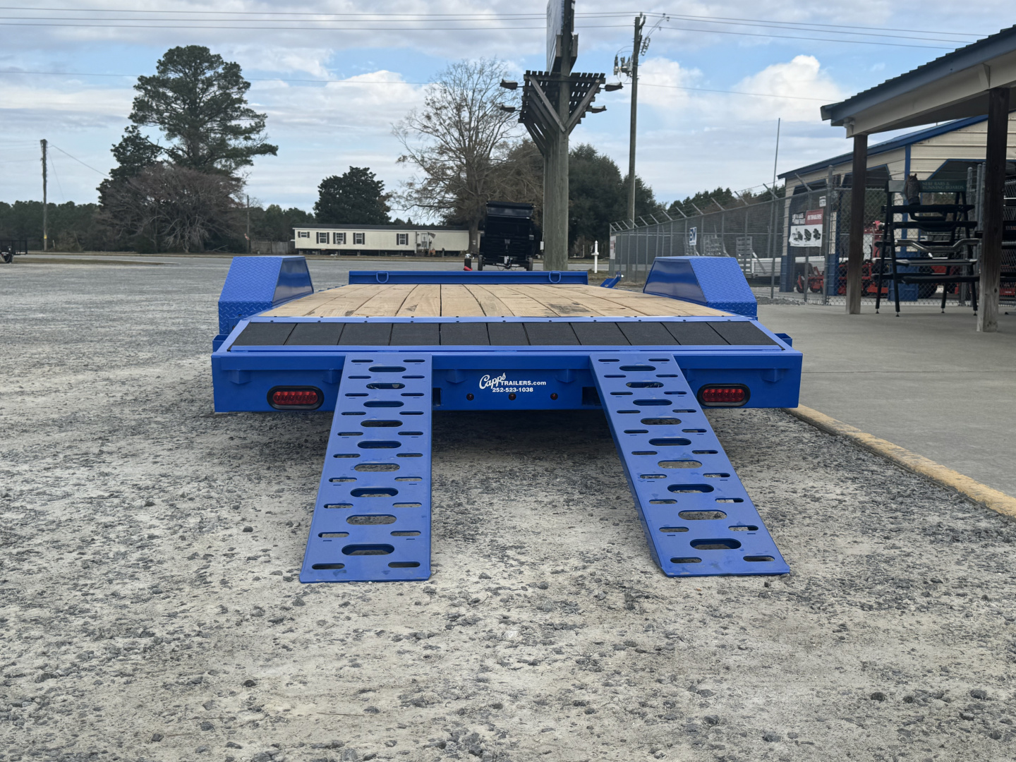 New 2027 Liberty LC7K83X20C4 Freedom Blue Car Hauler