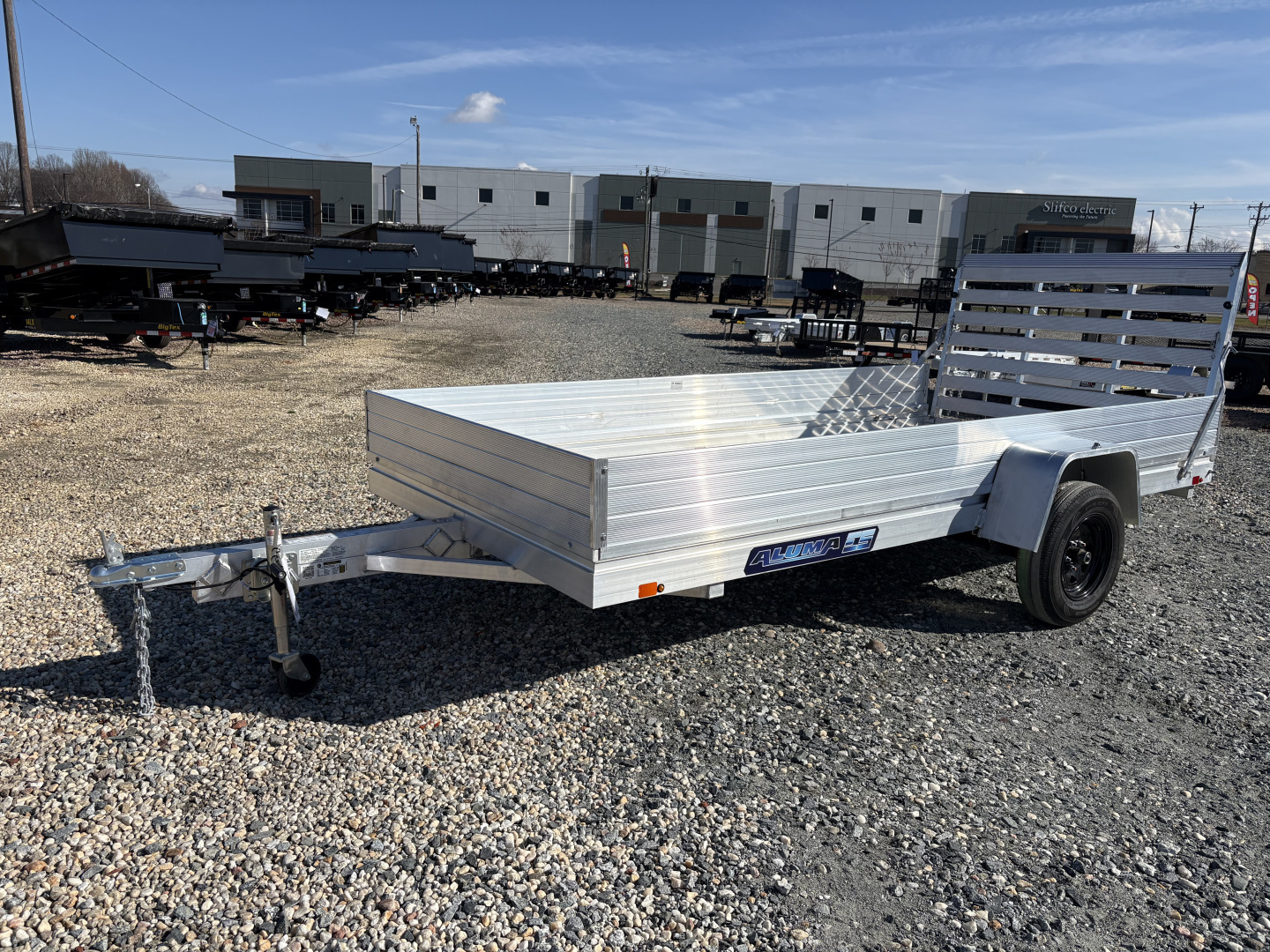 2026 Aluma 6812H