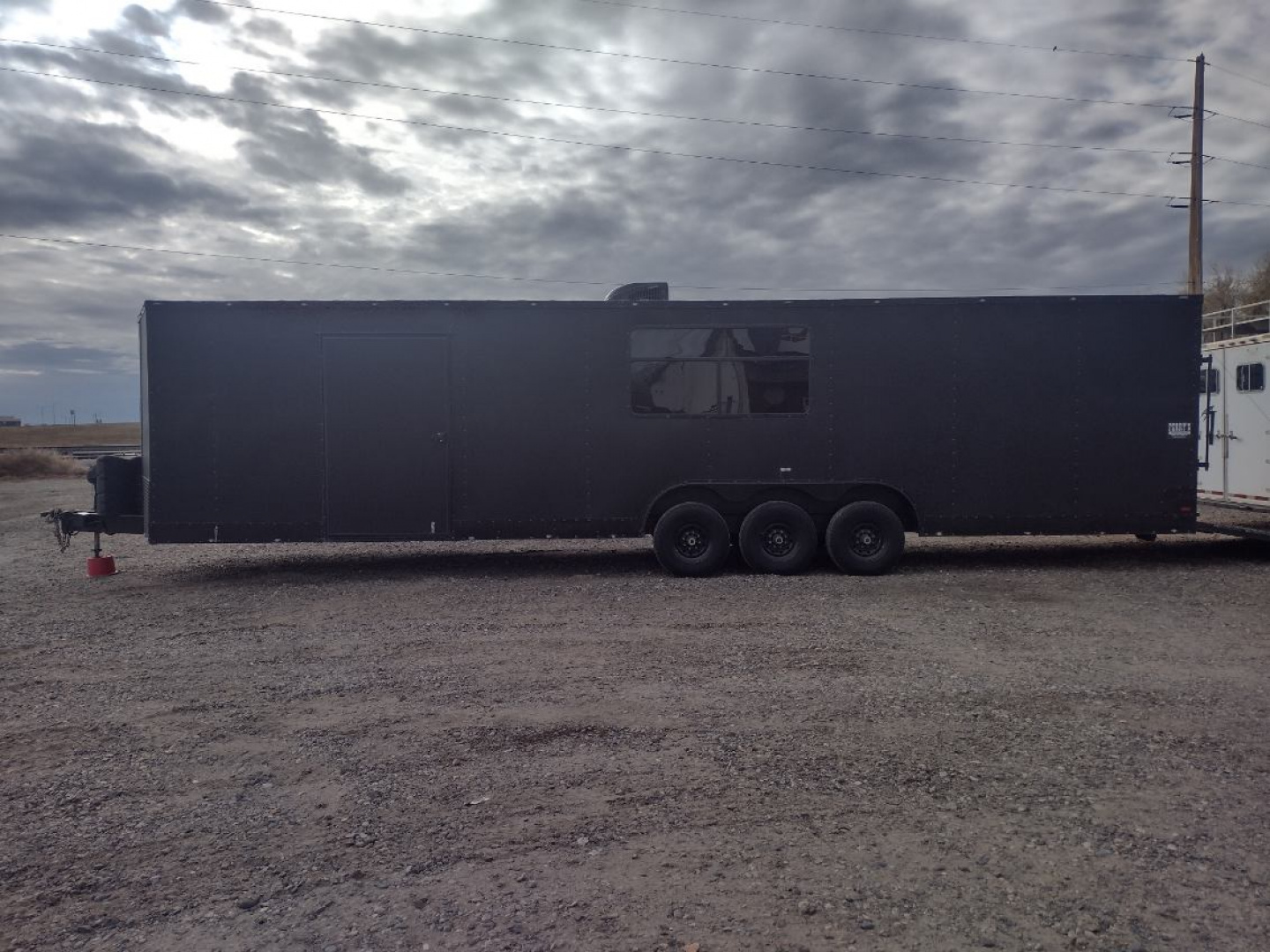 Used 2020 Anvil 36' Enclosed