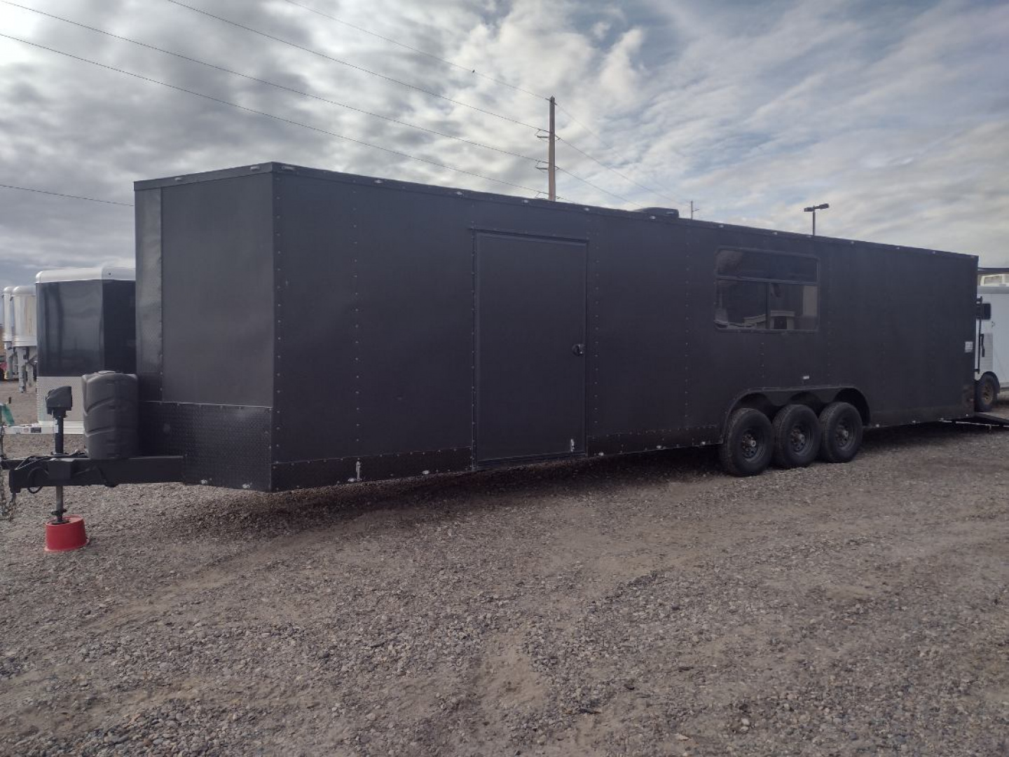 Used 2020 Anvil 36' Enclosed