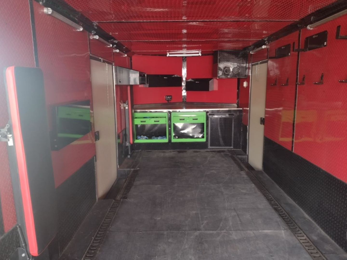 Used 2020 Anvil 36' Enclosed
