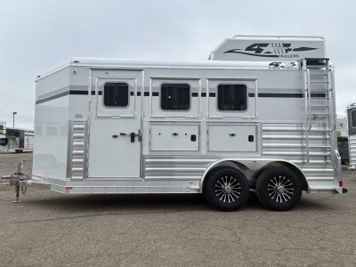 New 2027 4-Star 3H BP with Mangers Horse Trailer
