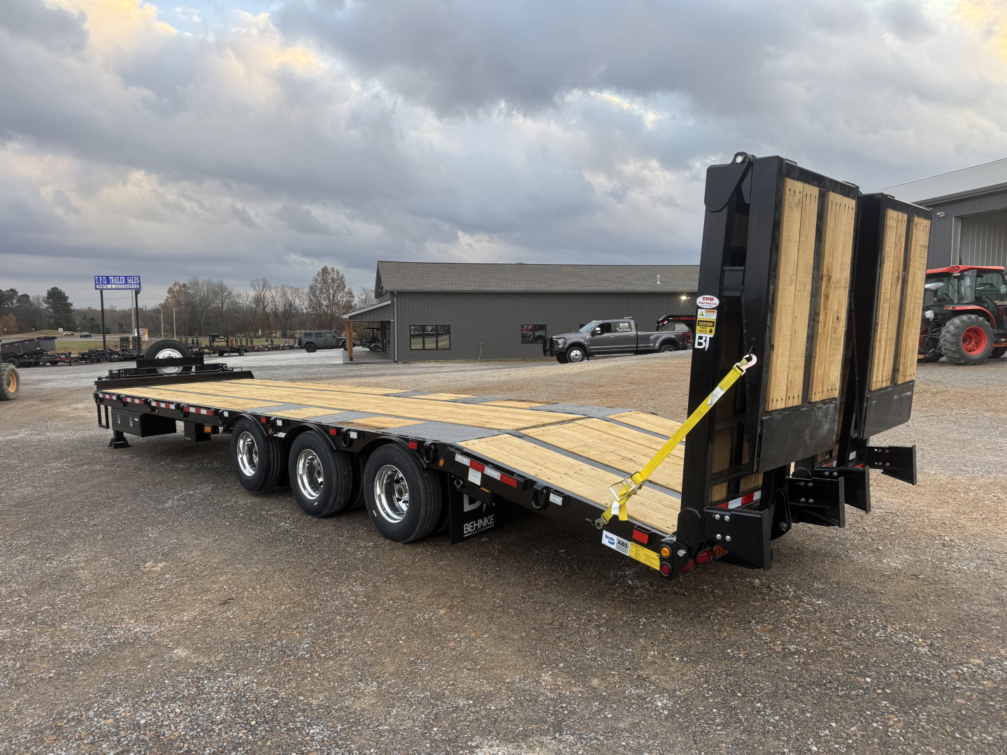 New 2027 Behnke 25 Ton Paver Trailer | 102" x 33'
