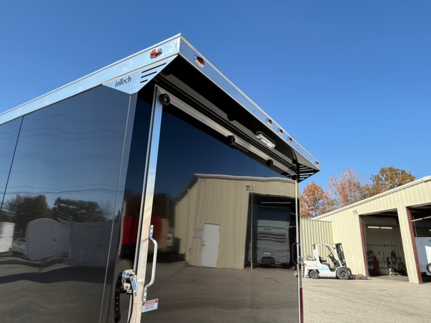 New 2026 INTECH 8.5X28 RACE TRAILER