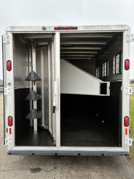 Used 2003 Kiefer Manufacturing 3H Gooseneck Horse Trailer