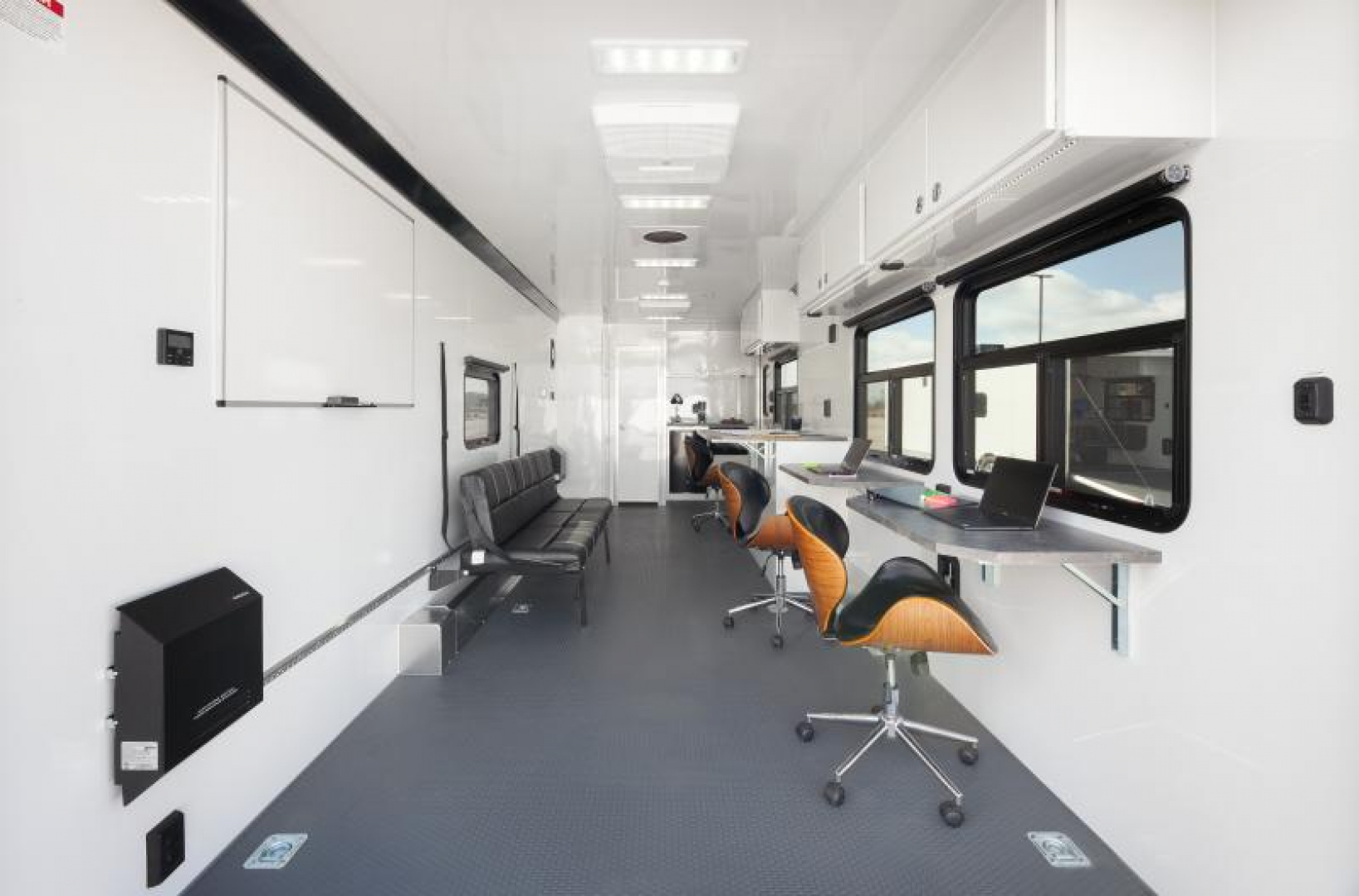 New 2024 ATC 24 FT MOBILE OFFICE TRAILER COMMAND CENTER WITH BATHROOM