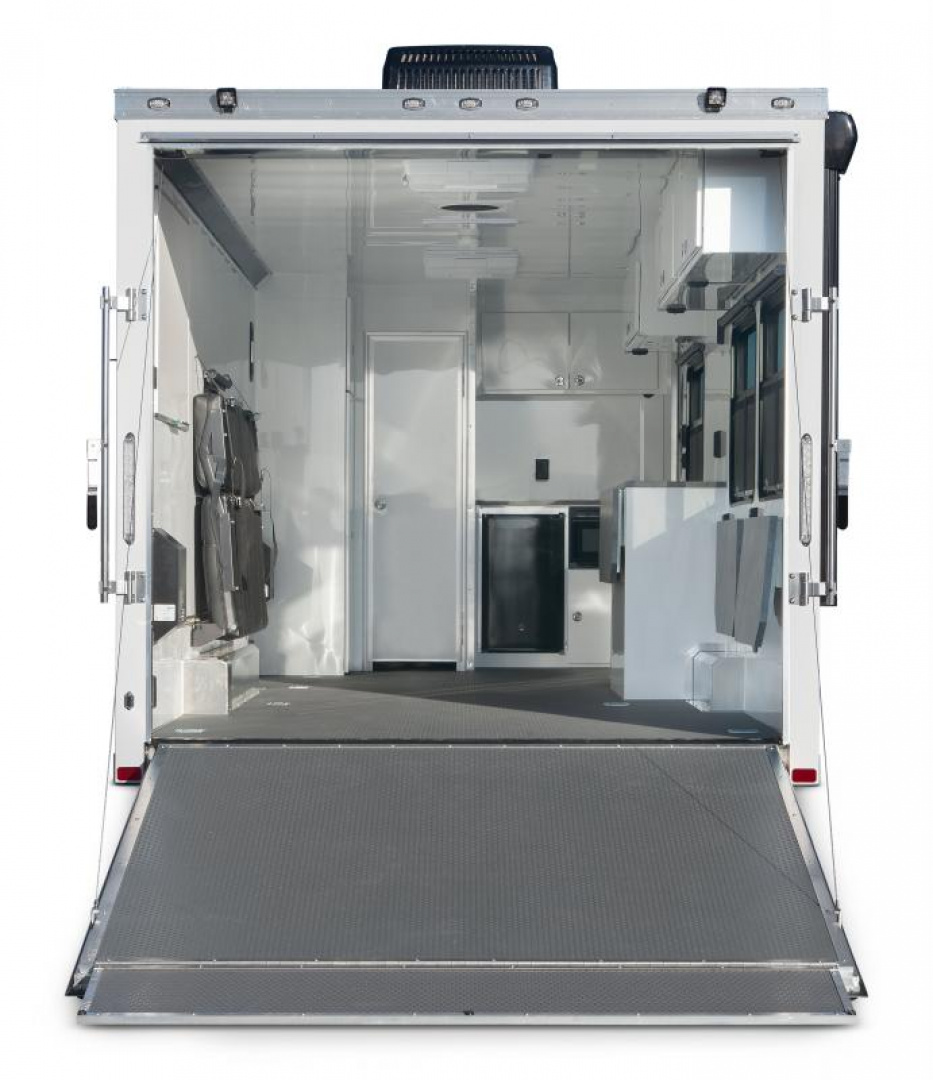 New 2024 ATC 24 FT MOBILE OFFICE TRAILER COMMAND CENTER WITH BATHROOM