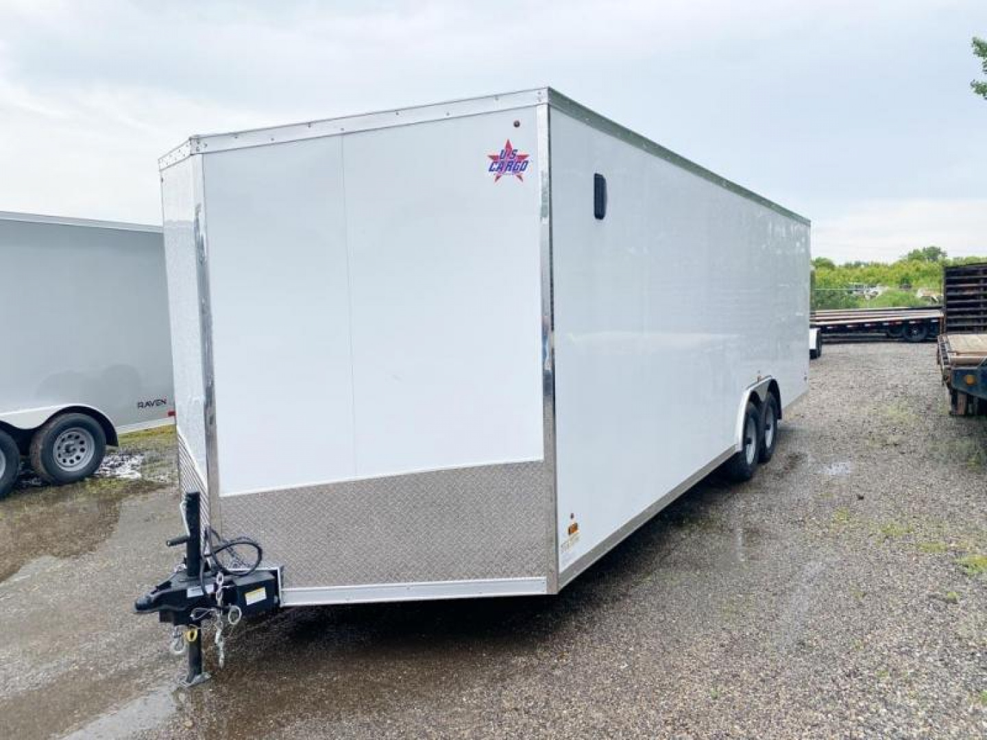 New 2022 US Cargo 24 FT ENCLOSED CAR HAULER SCREWLESS SIDES RAMP DOOR 6 FT 6 IN INTERIOR