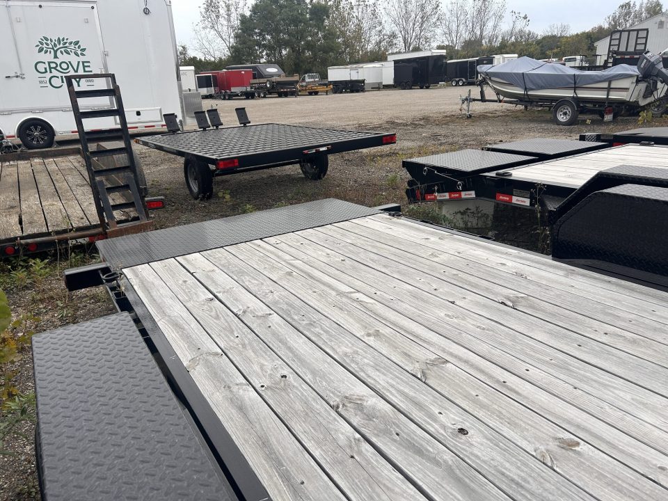New 2025 PJ Trailers 7 X 22 FT TILT TRAILER 14K GVWR