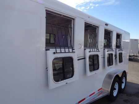 New 2026 Trails West ADVENTURE MX GN 4H Horse Trailer