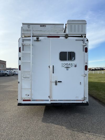 Used 2013 Logan Coach 4H LQ Horse Trailer