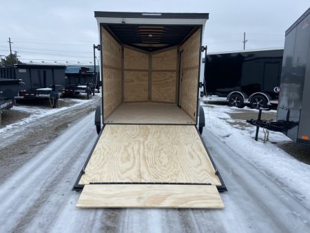 New United 12' UJ V-Nose Enclosed Cargo Trailer