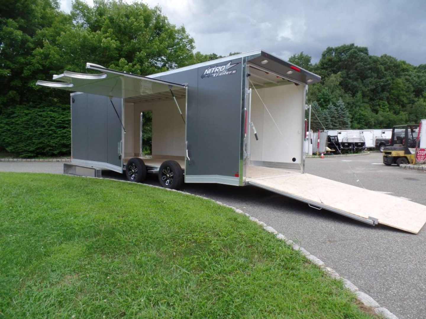 9×24 Enclosed Cargo Trailer photo 3