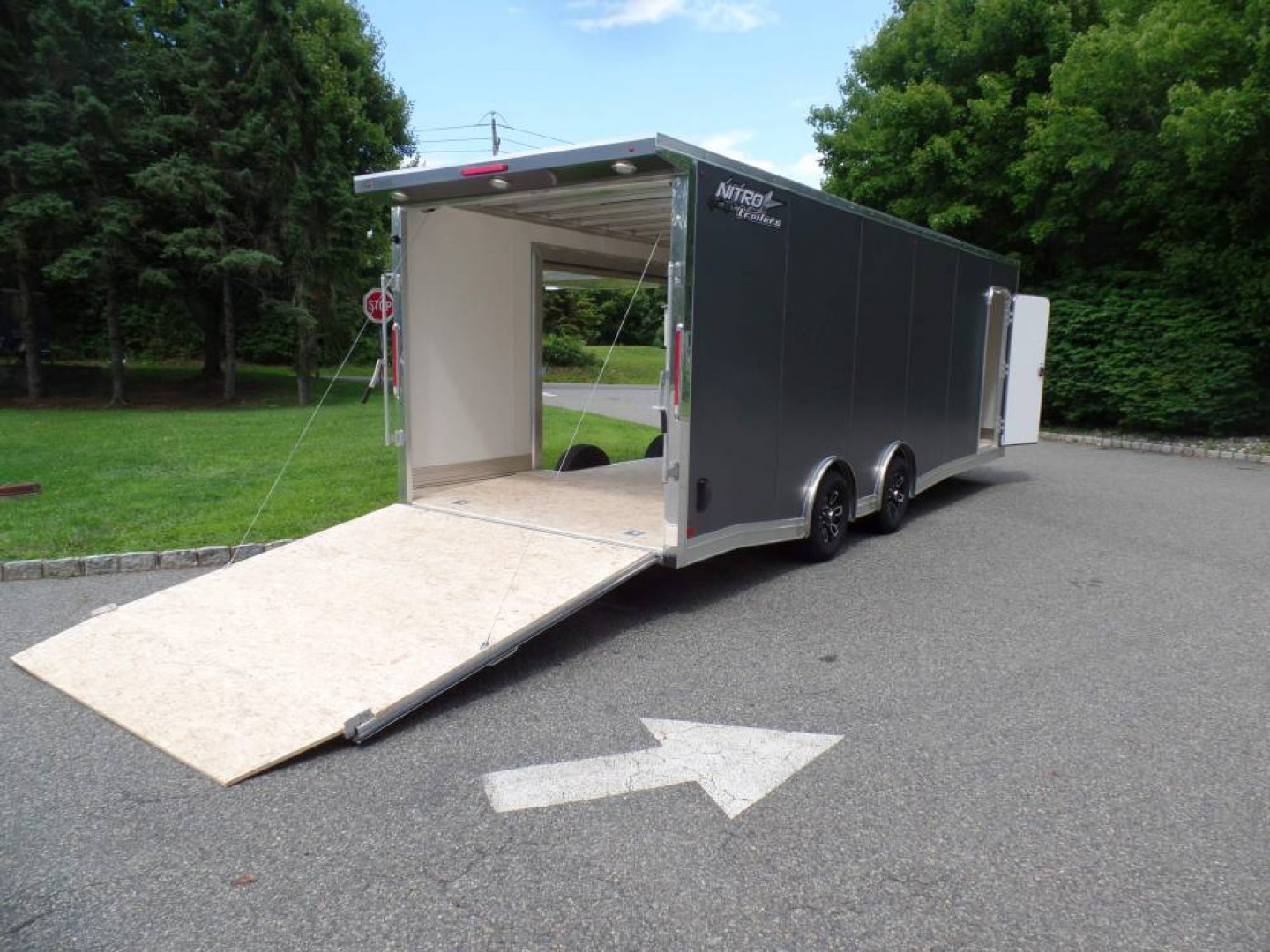 9×24 Enclosed Cargo Trailer photo 6