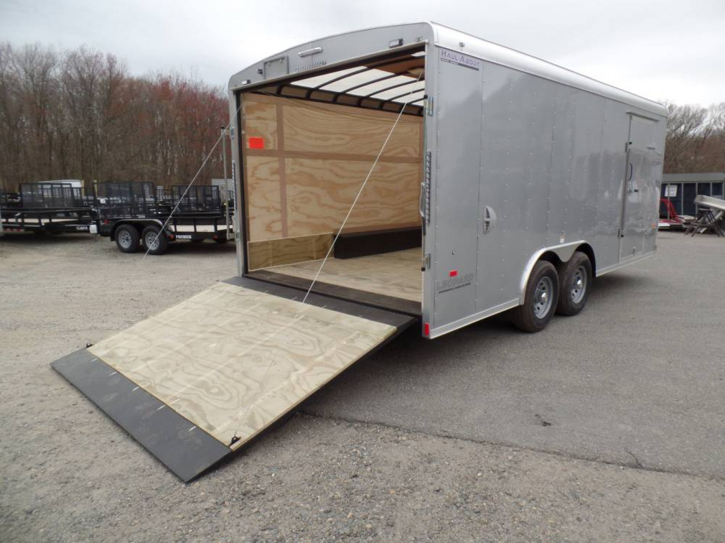 9×18 Enclosed Cargo Trailer photo 7