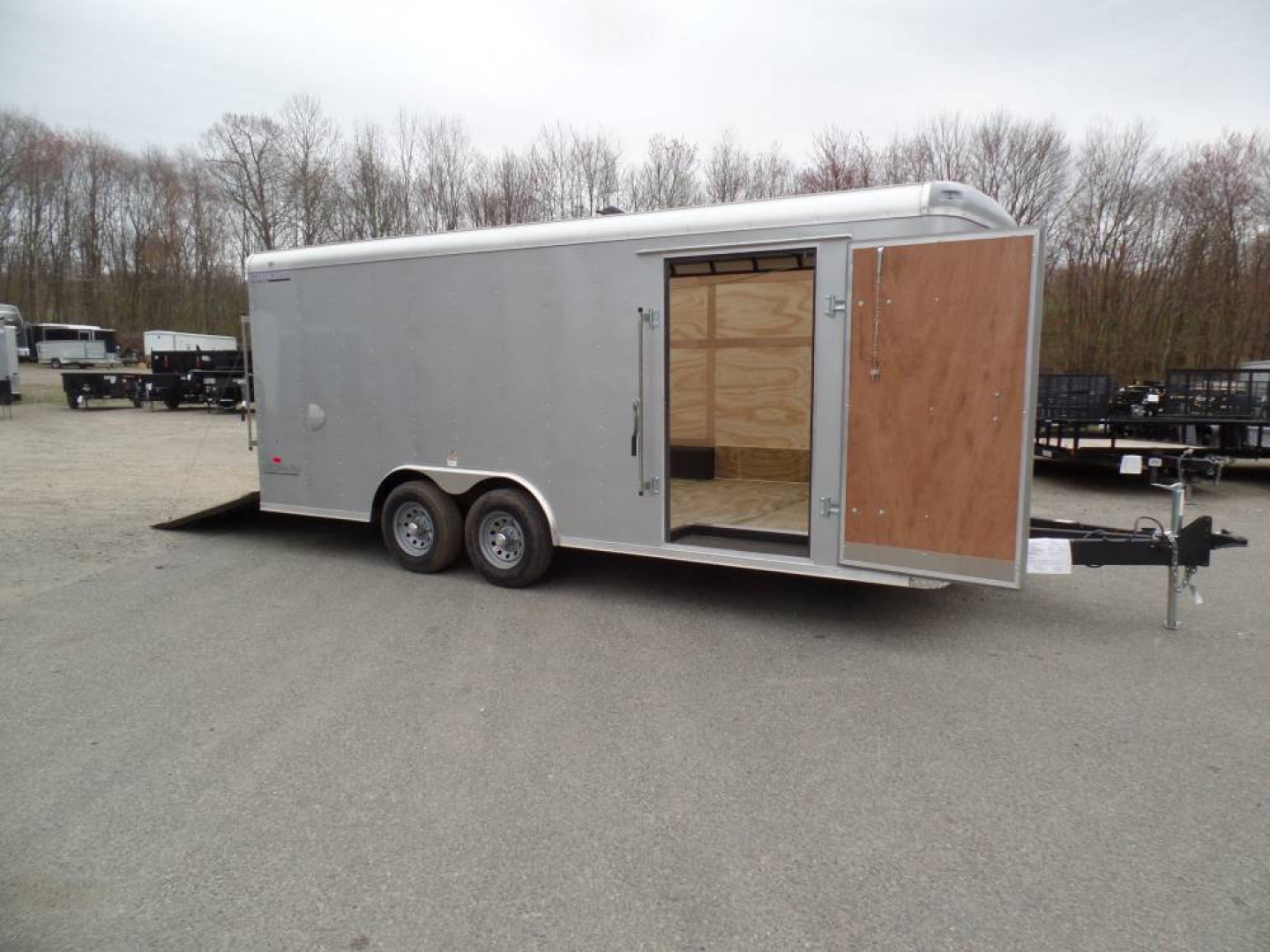 9×18 Enclosed Cargo Trailer photo 8