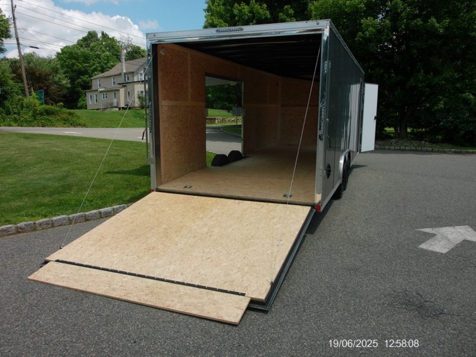 9×24 Car Hauler Trailer photo 5