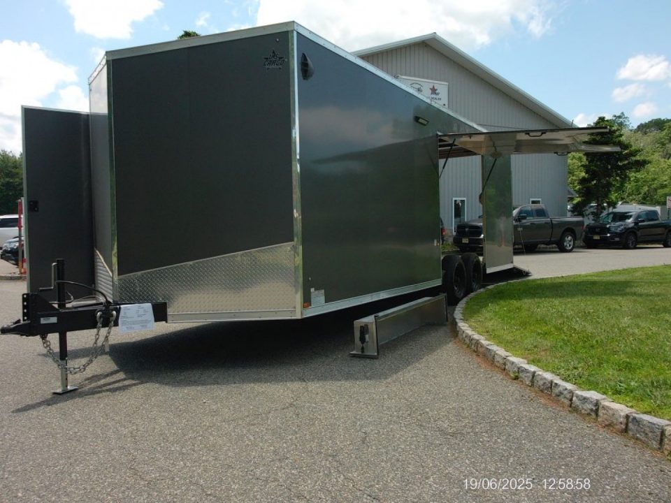 9×24 Car Hauler Trailer photo 2