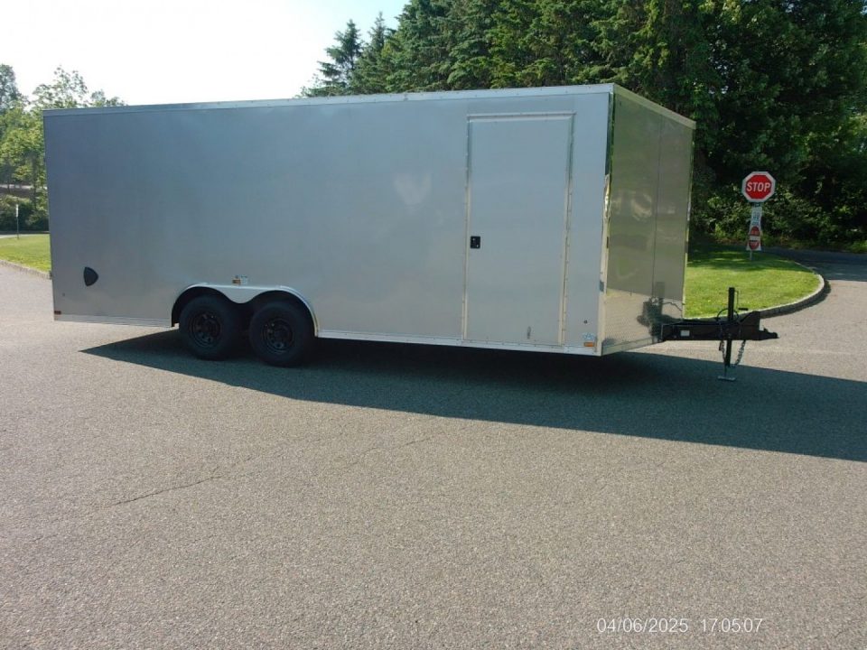 New EXAMPLE / 2026 US Cargo US-CARGO 8.5X20 Enclosed Car Trailer this is exciting! 2026 BEST PRICE WITH A BIG ESCAPE DOOR with REMOVABLE FENDER! ID#096190 Car / Racing Trailer