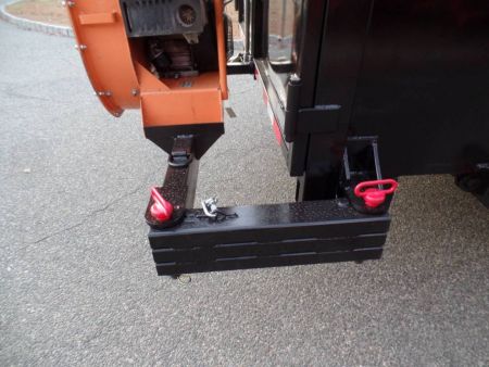 New EXAMPLE / Dump Trailer with 270 degree swing away mount ,Leaf Vacuum and Enclosure for Leaves