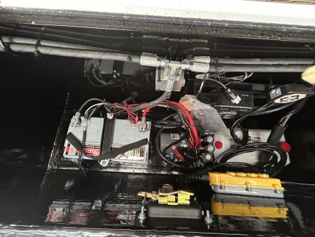 New 2026 MAXXD Hydraulic Dovetail Gooseneck Trailer | 32' x 102' 25.9K GVWR