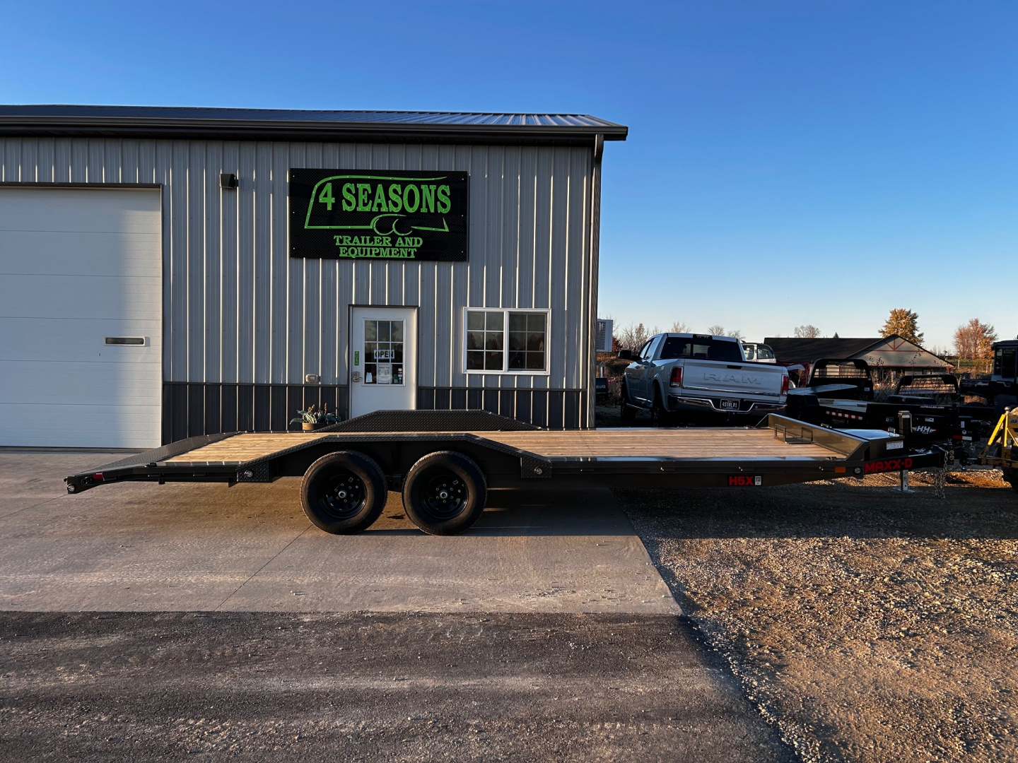 New 2026 MAXXD 102"X22' H5X CAR HAULER 9.9K GVWR DRIVE-OVER FENDERS Car / Racing Trailer