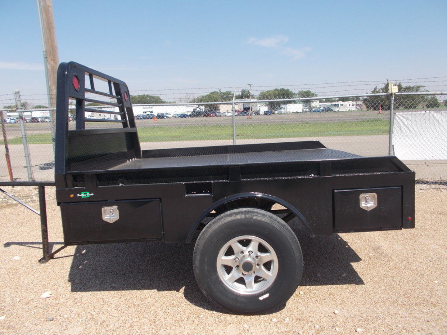 New 2025 Butler Beds Butler Skirted Bed