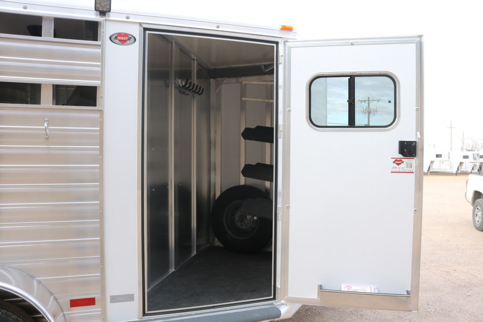 New 2024 Hart Trailer solution 3 h bp