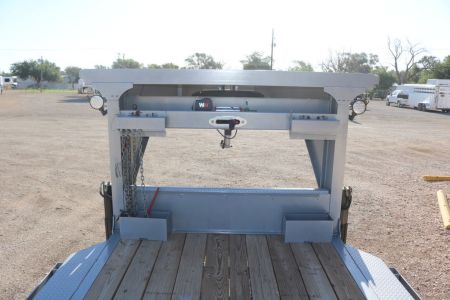 New 2025 Diamond C Trailers LPX-GN