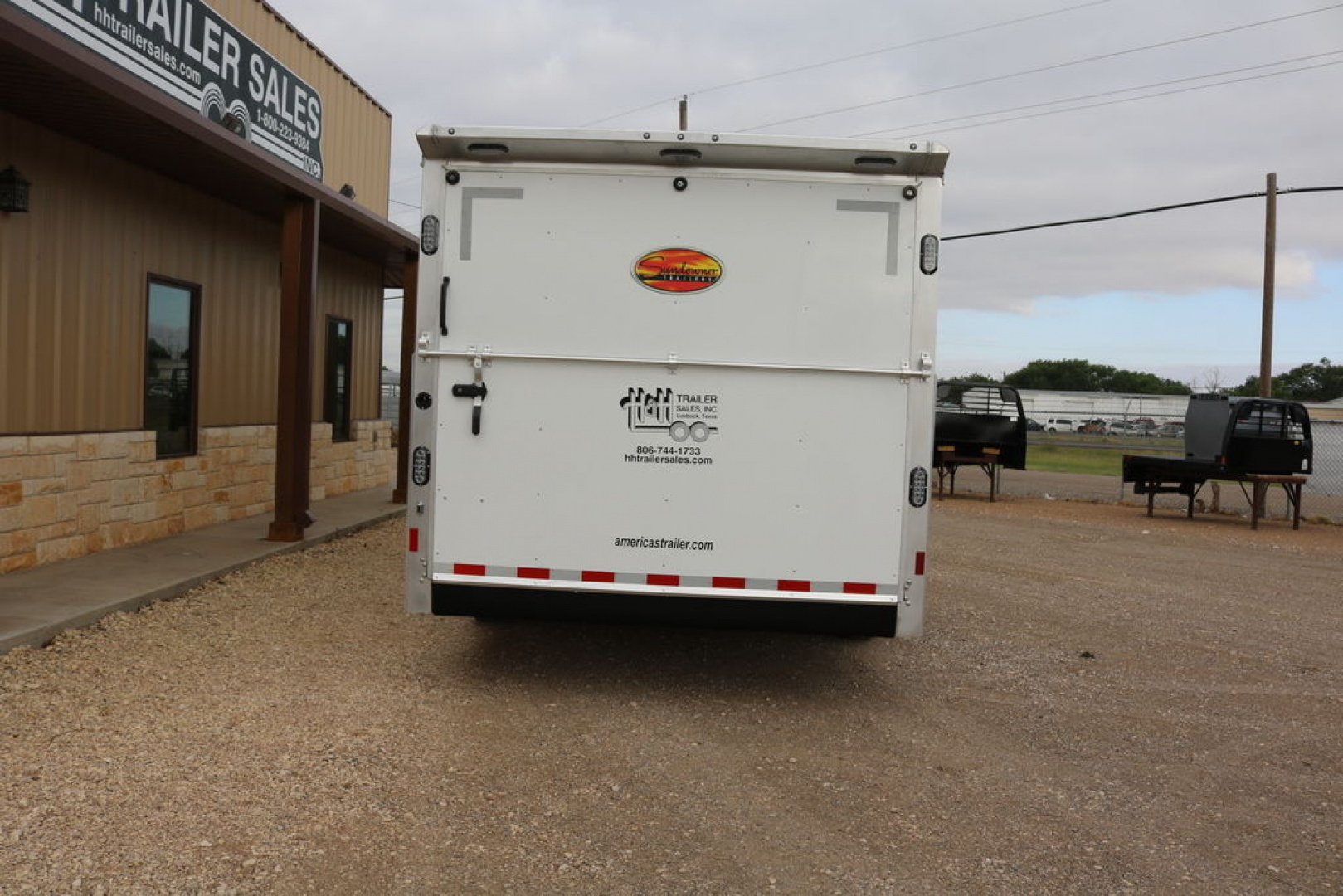 New 2025 Sundowner Trailers Cargo Workhorse Gooseneck 24'