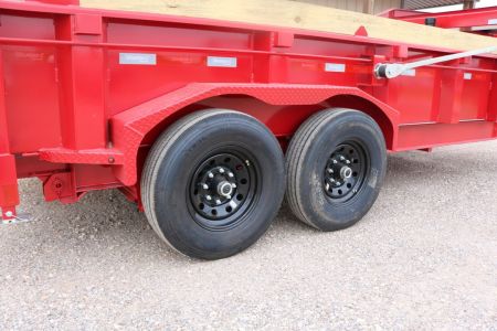 New 2026 Diamond C Trailers LPT207