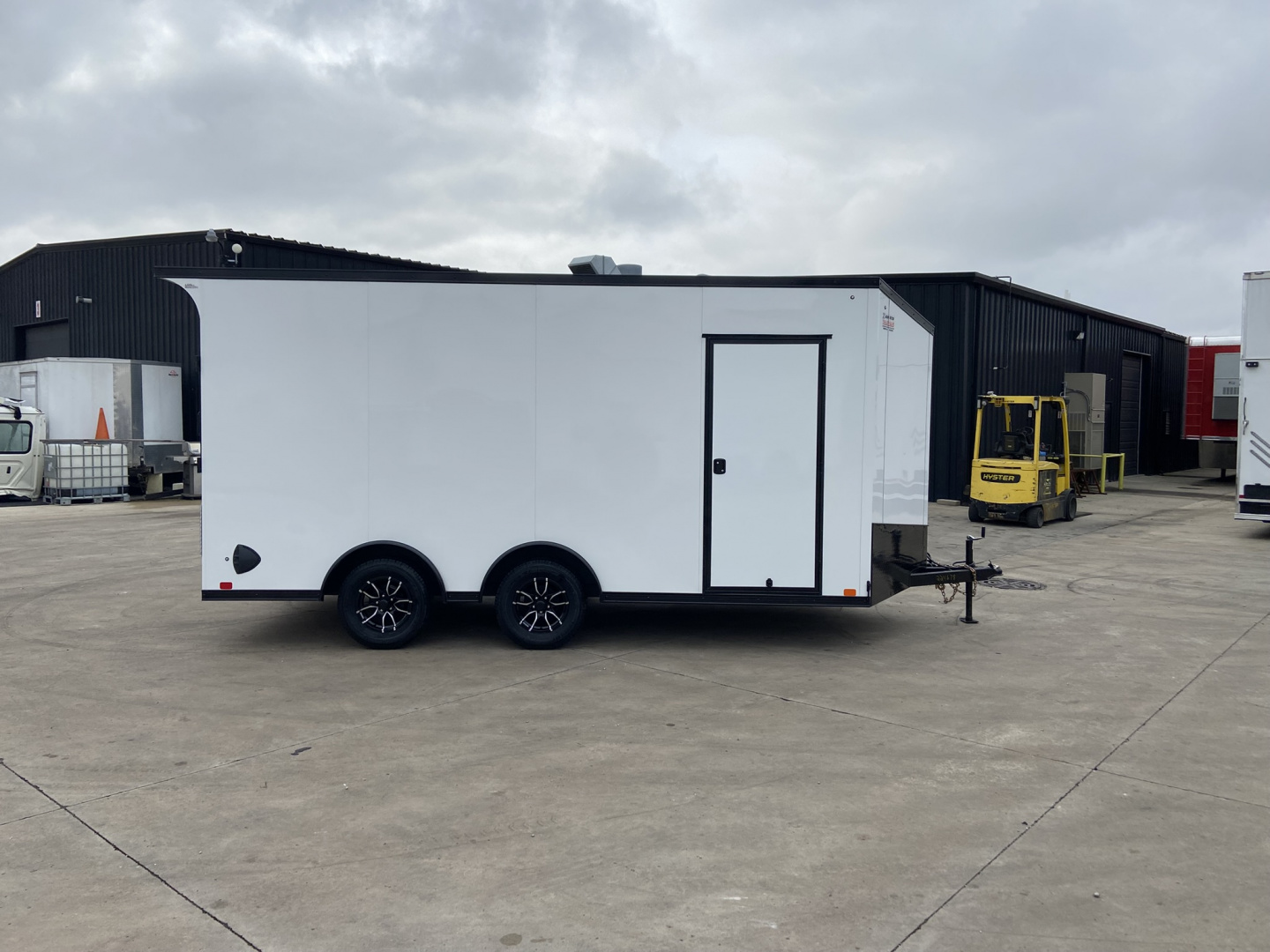 9×16 Enclosed Cargo Trailer photo 3