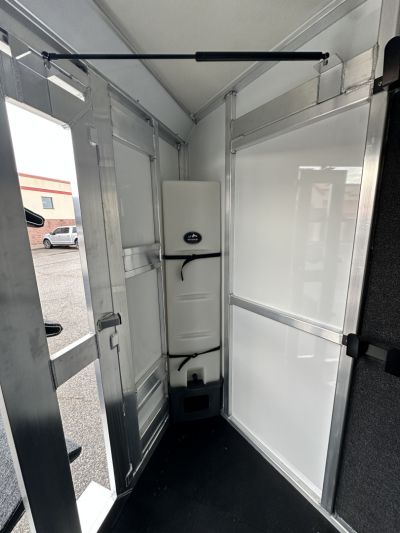 New 2026 Cimarron 3H Northstar R.T.G. GN Horse Trailer