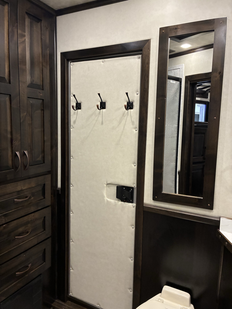 New 2026 Cimarron Trailers 3 Horse 10' 8" Trail Boss Conversions Living Quarters Horse Trailer
