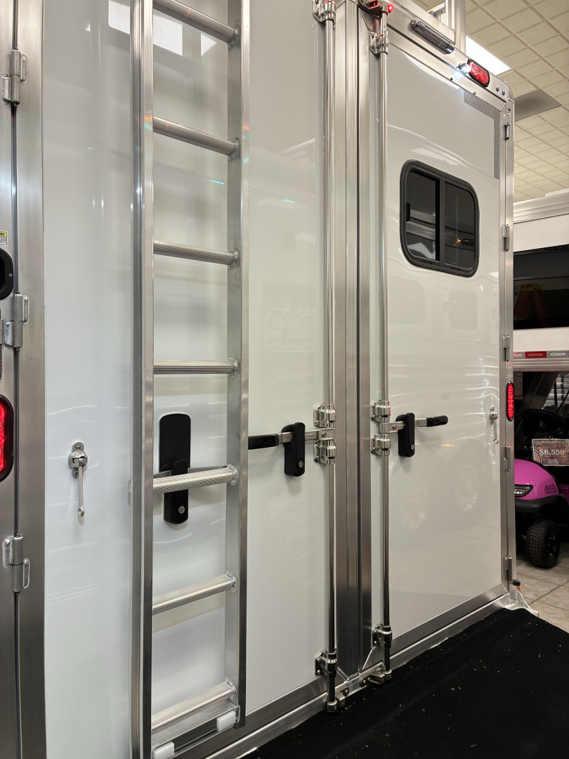 New 2026 Cimarron Trailers 3 Horse 10' 8" Trail Boss Conversions Living Quarters Horse Trailer