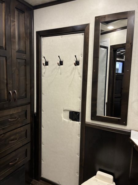New 2026 Cimarron Trailers 3 Horse 10' 8" Trail Boss Conversions Living Quarters Horse Trailer