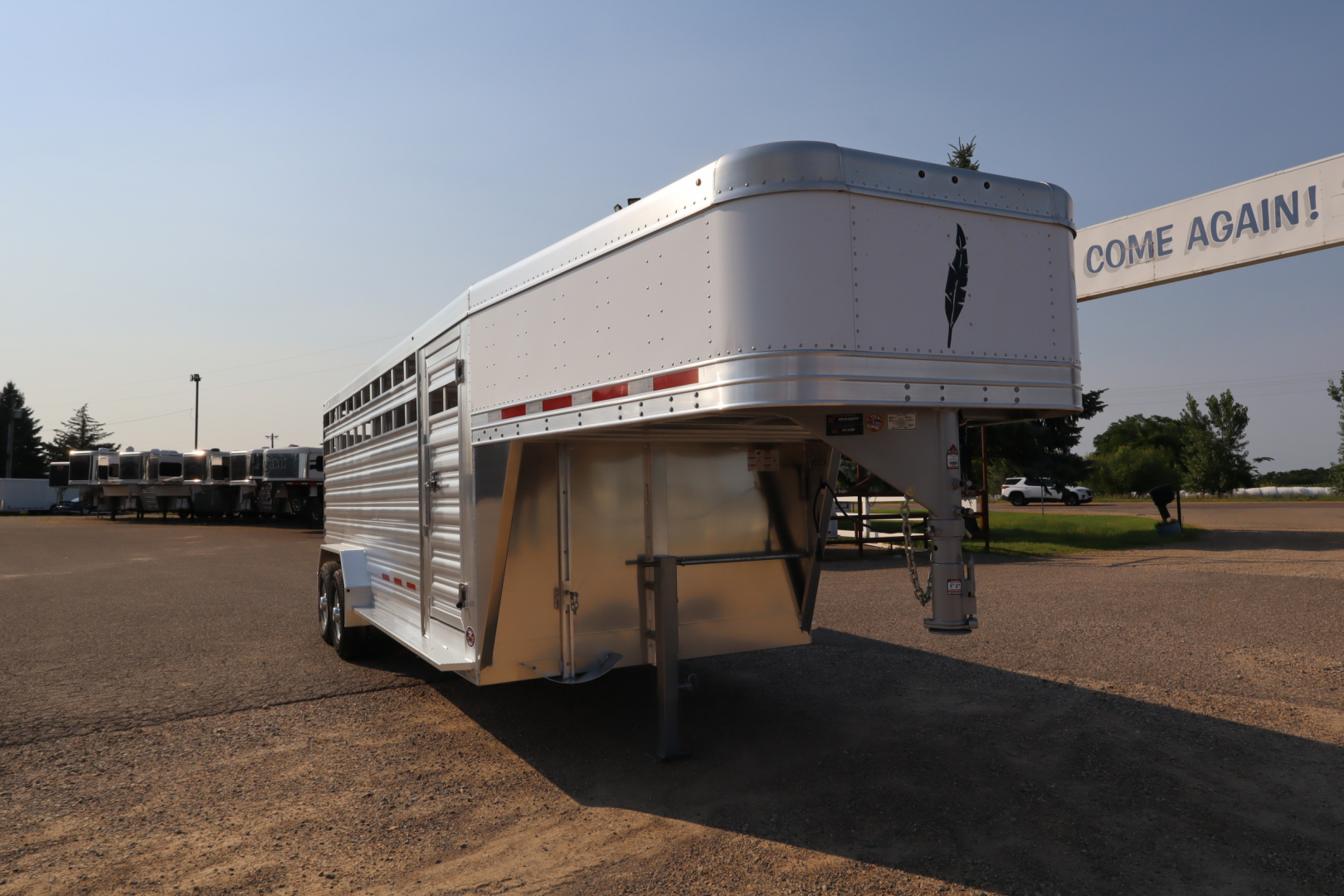 New 2025 Featherlite Trailers 8127 20' Stock / Stock Combo Trailer