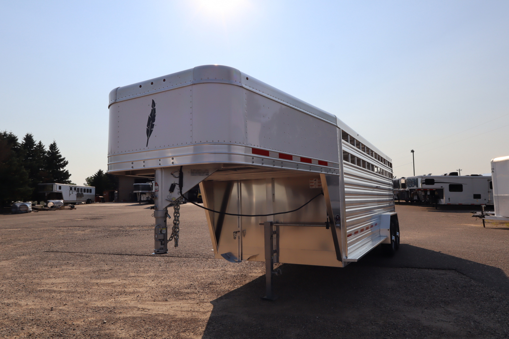 New 2025 Featherlite Trailers 8127 20' Stock / Stock Combo Trailer