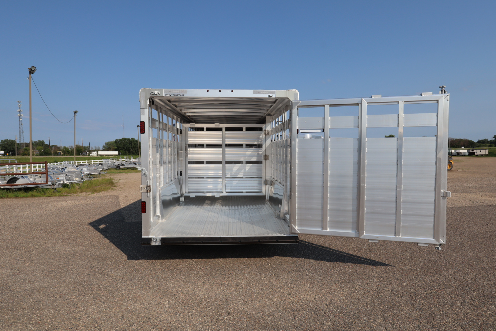 New 2025 Featherlite Trailers 8127 20' Stock / Stock Combo Trailer