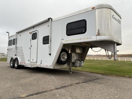 Used 2007 Cimarron 2H 11' LQ Horse Trailer