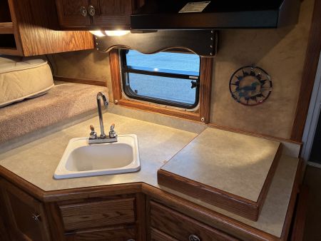Used 2007 Cimarron 2H 11' LQ Horse Trailer