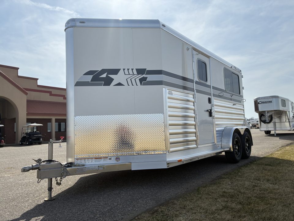 New 2027 4-Star 2H Straight Load Bumper Pull Horse Trailer